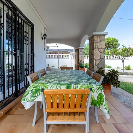 Creixell Holiday home Creixell